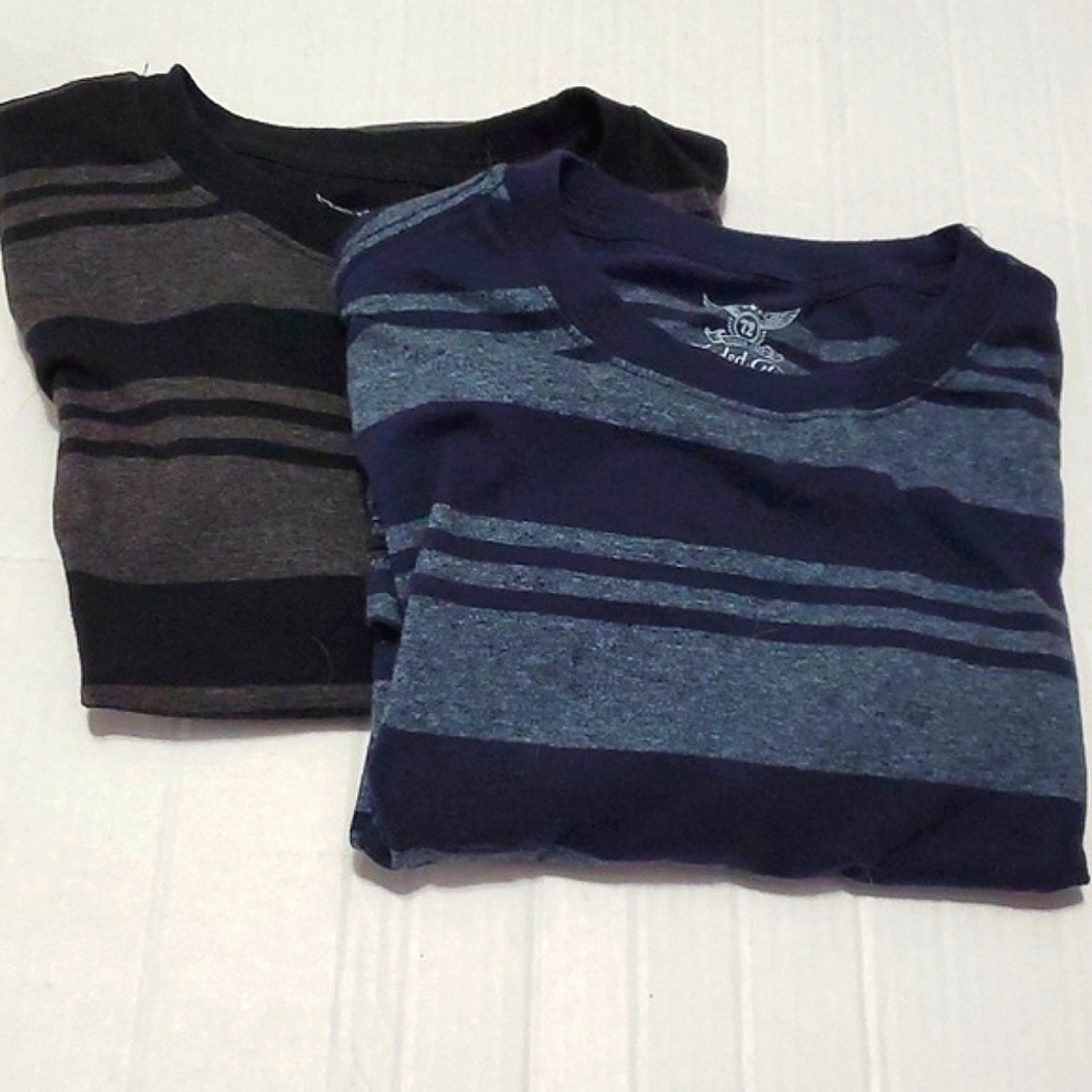 Bundle of 2 Faded Glory Y2K Style Gray and Navy Striped Short Sleeves Tee S